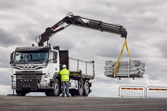 Truck-Mounted Crane Service
